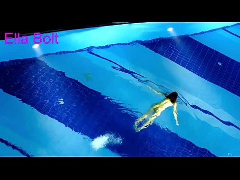 ❤️ Não consigo parar de ver, jovem loira apanhada a nadar nua na piscina da estância balnear ELLA BOLT ❤️❌ Porno vk em porno pt.pornsos-com.ru